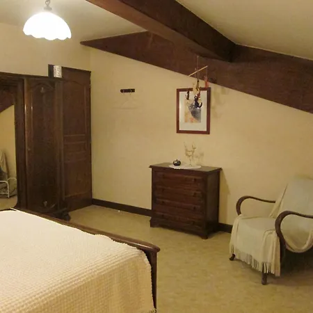 Hébergement de vacances Maison Cosy Avec Terrasse, 3 Chambres, Wifi, Animaux Acceptés, Idéal Pour Familles En Meuse - Fr-1-585-2 *