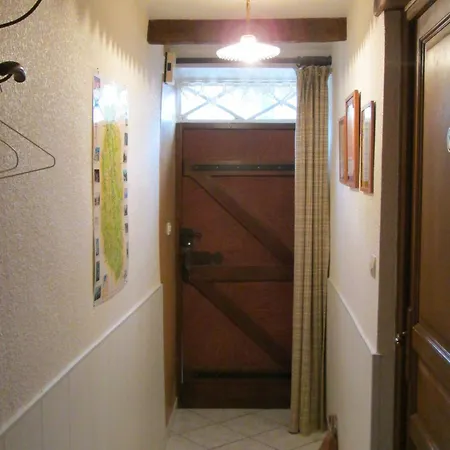 Maison Cosy Avec Terrasse, 3 Chambres, Wifi, Animaux Acceptés, Idéal Pour Familles En Meuse - Fr-1-585-2 Breheville