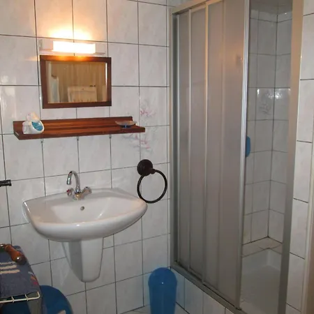 Hébergement de vacances Maison Cosy Avec Terrasse, 3 Chambres, Wifi, Animaux Acceptés, Idéal Pour Familles En Meuse - Fr-1-585-2 *