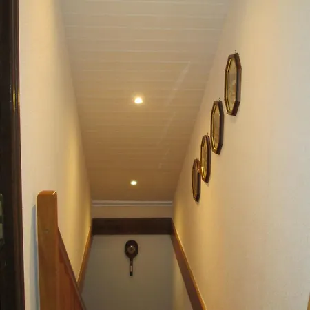 Maison Cosy Avec Terrasse, 3 Chambres, Wifi, Animaux Acceptés, Idéal Pour Familles En Meuse - Fr-1-585-2 Breheville