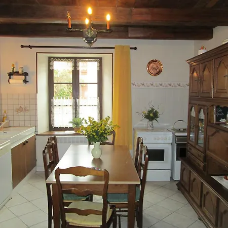 Maison Cosy Avec Terrasse, 3 Chambres, Wifi, Animaux Acceptes, Ideal Pour Familles En Meuse - Fr-1-585-2 Kır Evi