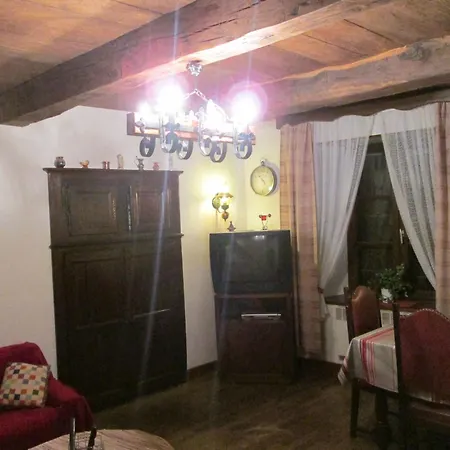 Maison Cosy Avec Terrasse, 3 Chambres, Wifi, Animaux Acceptes, Ideal Pour Familles En Meuse - Fr-1-585-2 Kır Evi *